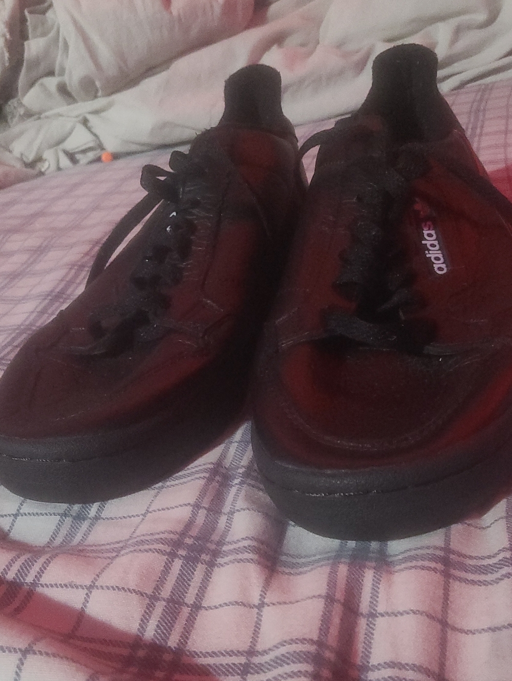 adidas Originals Men's Dark Red and Black Low-Top Sneakers